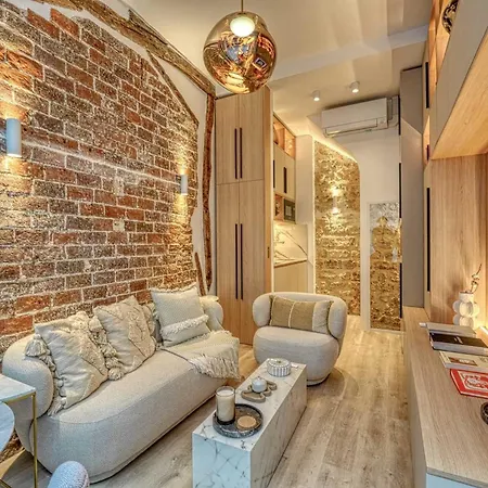 Historic Loft By Architect, Near Louvre Lejlighed