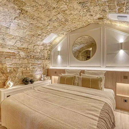 Lejlighed Historic Loft By Architect, Near Louvre