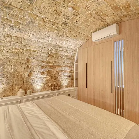 Historic Loft By Architect, Near Louvre Apartment Paris